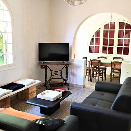 Maison Sarah Bernhardt בית נופש *